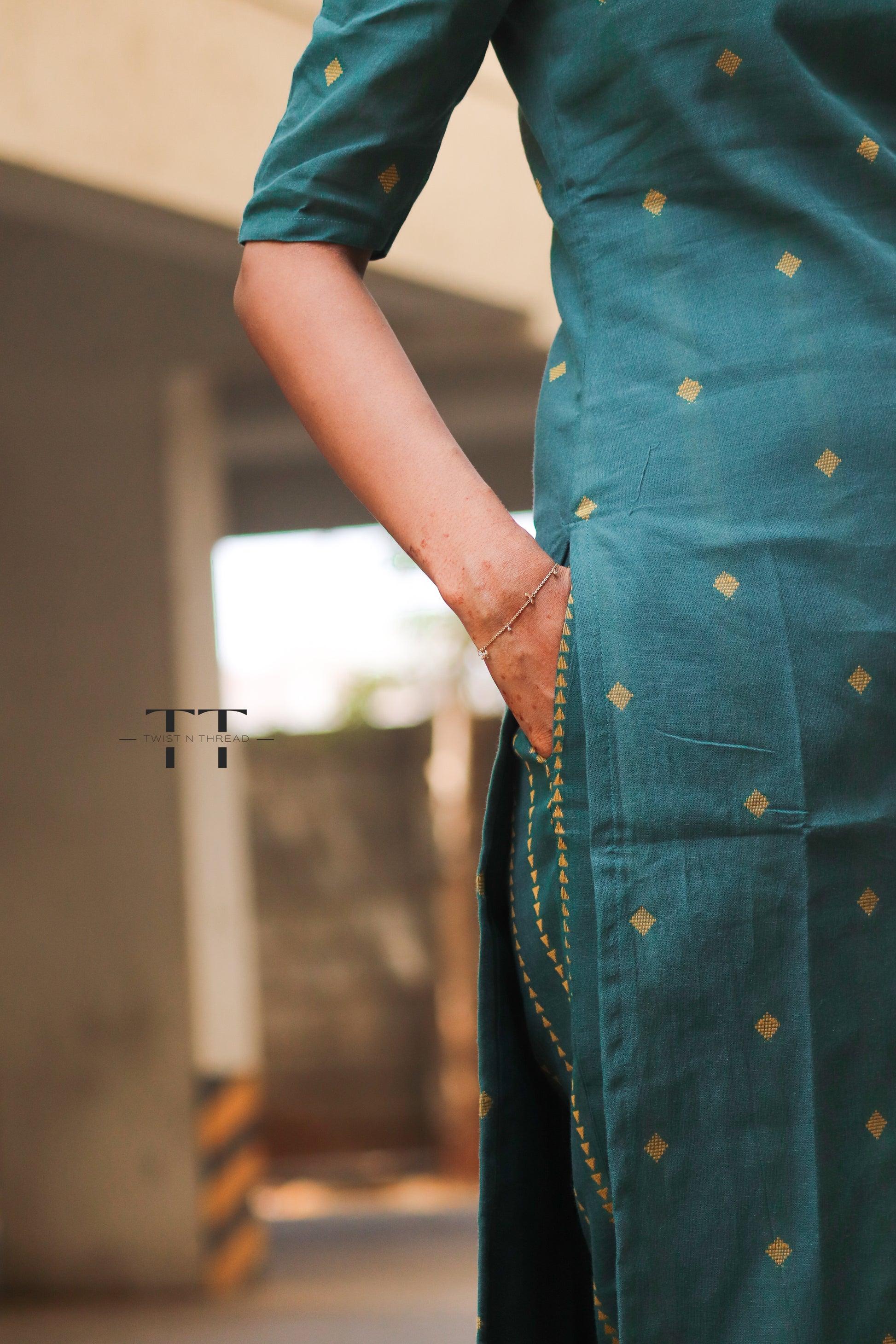 Green handloom kurta set