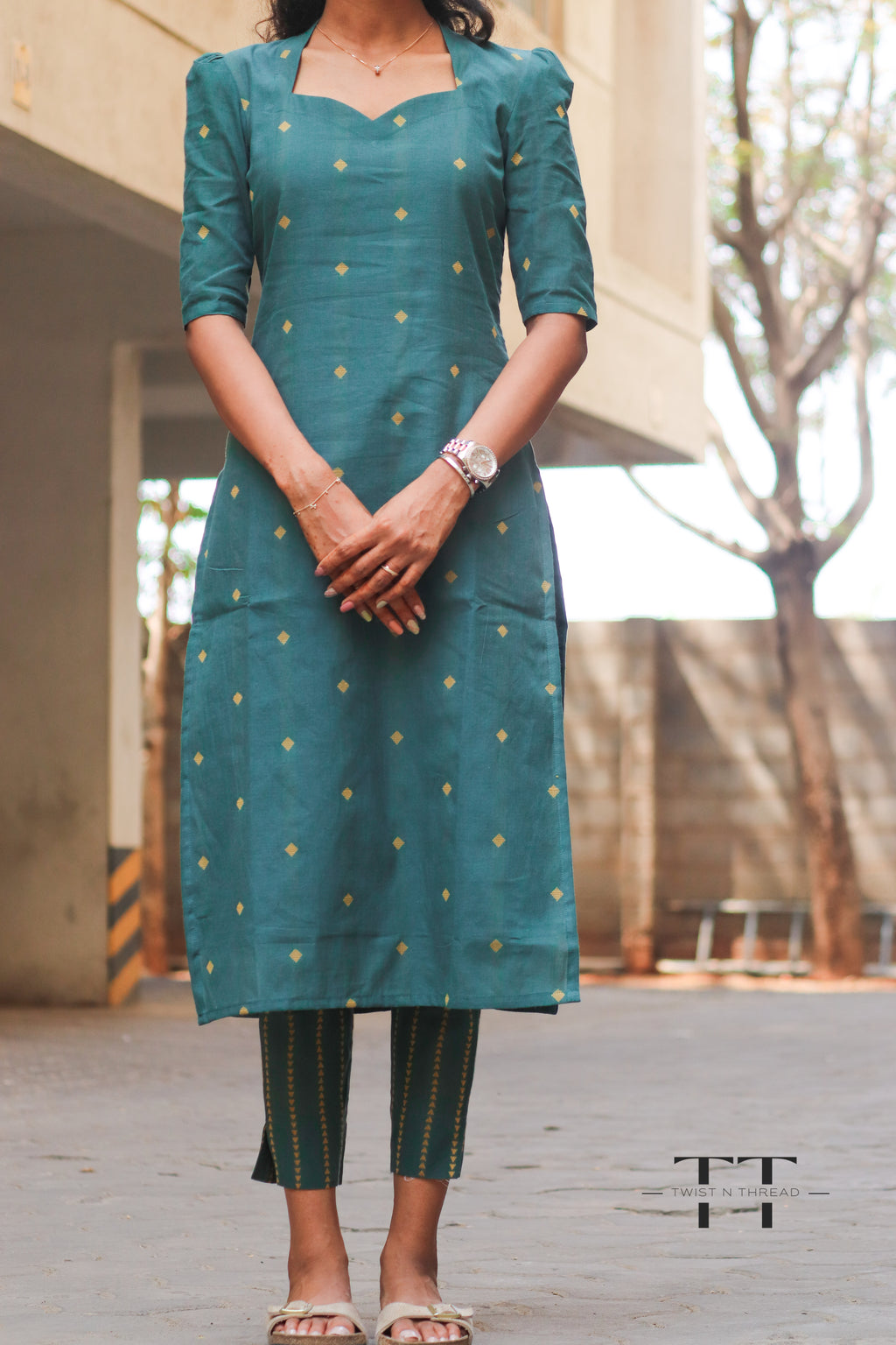 Green handloom kurta set