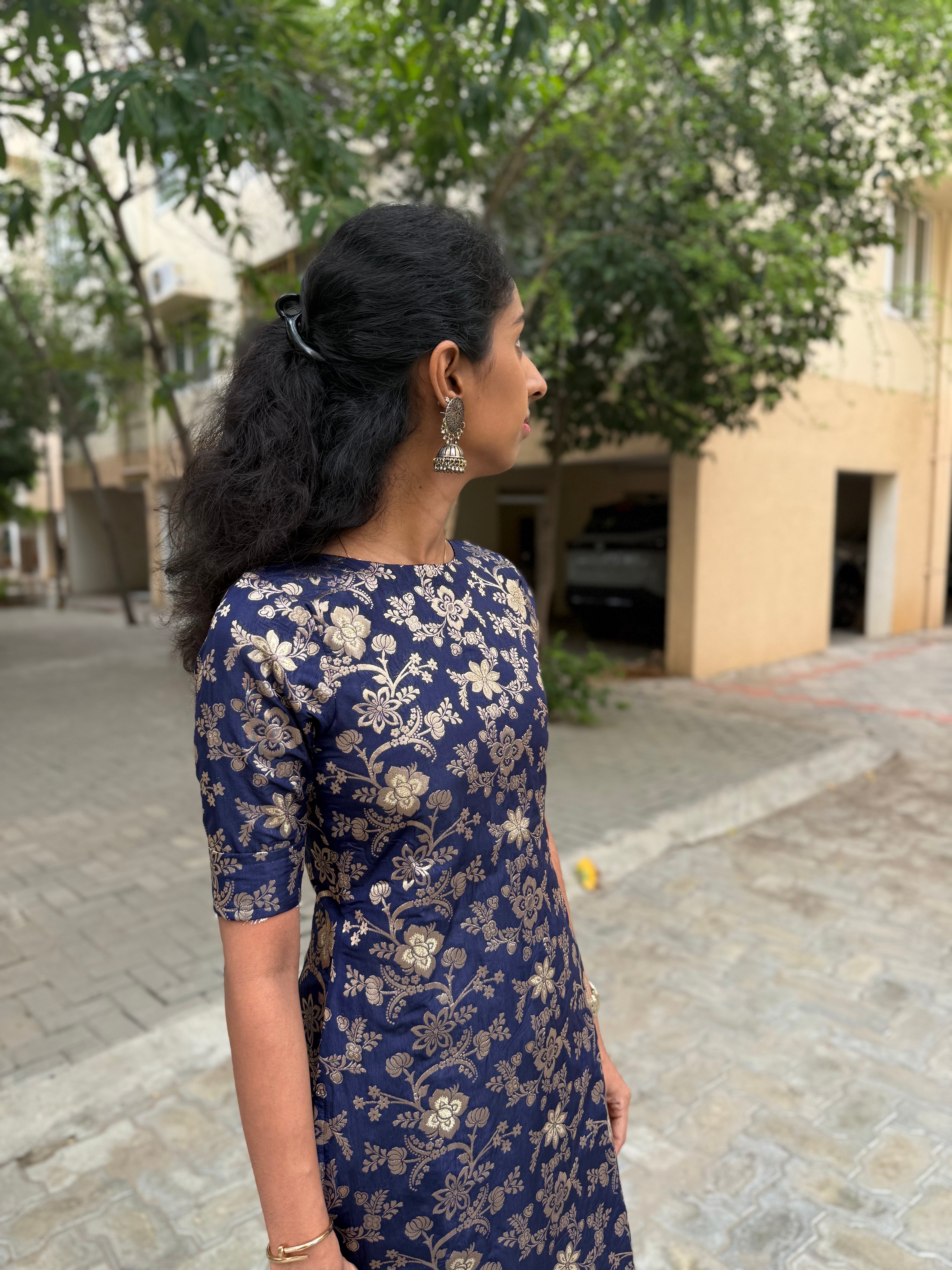 Blue Banaras Kurtaset